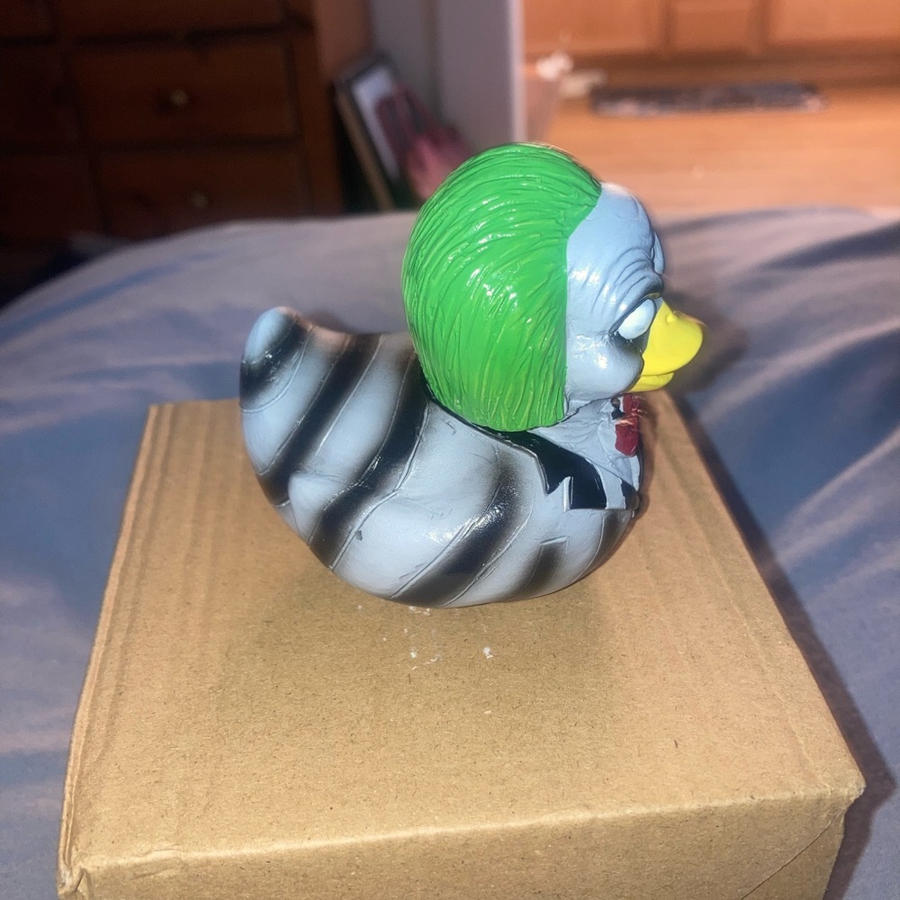 Green & Yellow Novelty Bird Resin Duck - Beetlejuice Style Resin - Picture 2 of 4